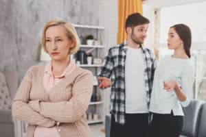 ways to know that your that your mother-in-law hates you