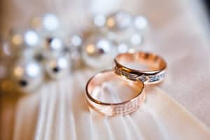 causes of wedding ring to be haram