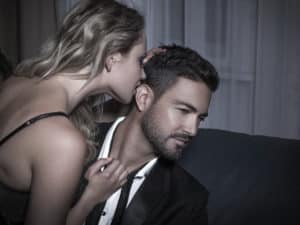 dislike others to touch him