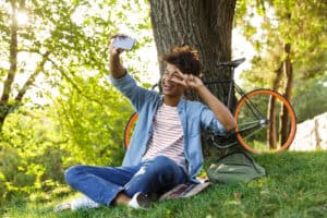 have a fresh bio and picture